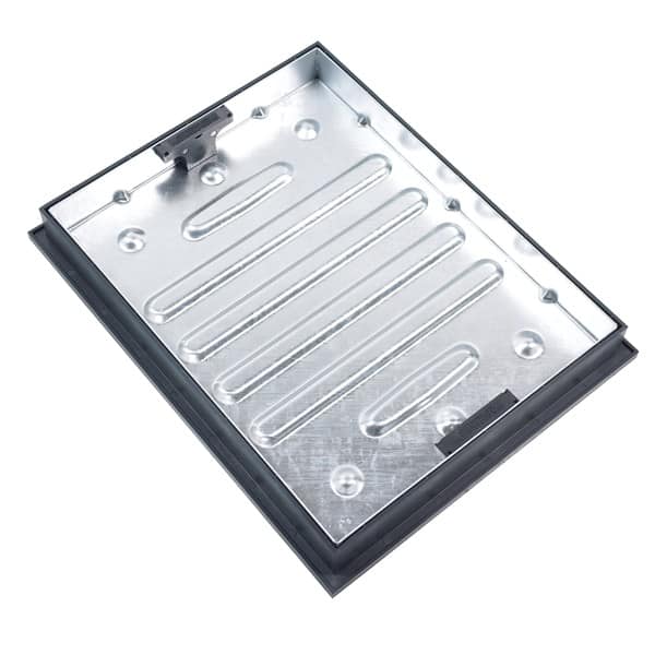 producty picture of a clark drain recessed manhole cover 600 x 450 cd790r